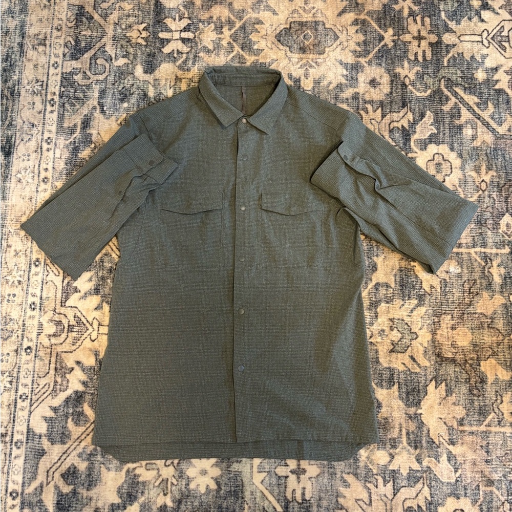 lululemon athletica Green Casual Button Down Shirt